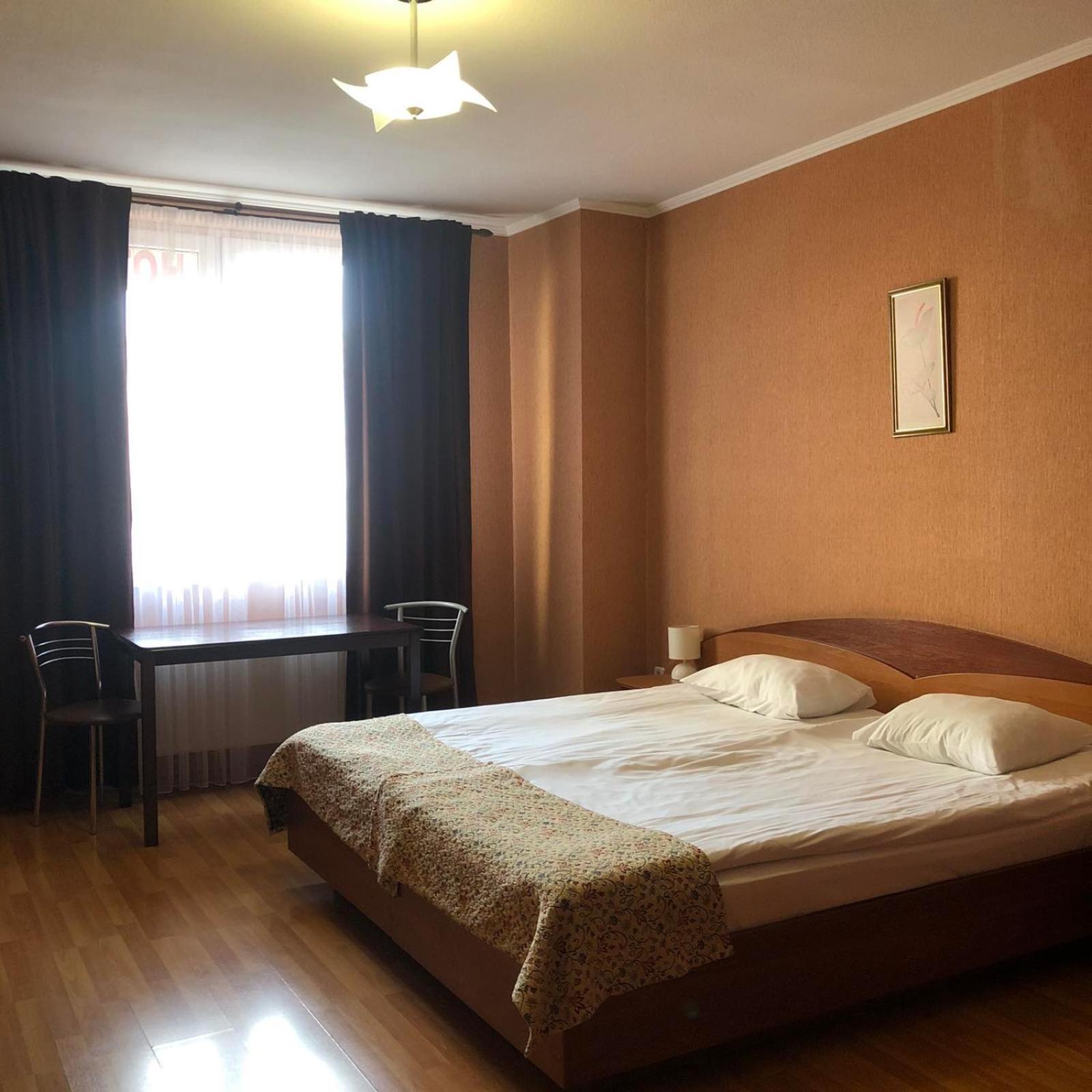 Comfort Hotel Киев Екстериор снимка