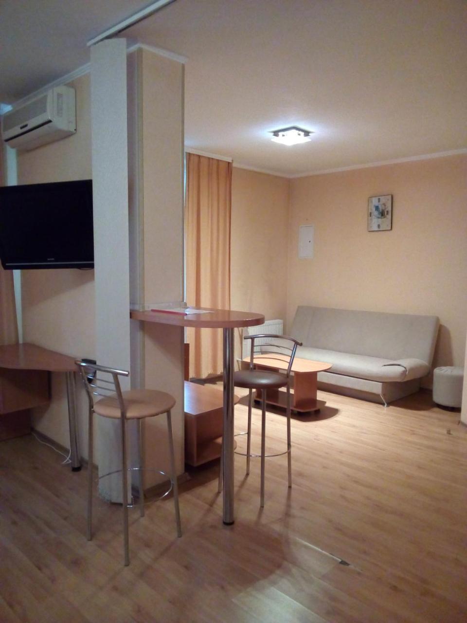 Comfort Hotel Киев Екстериор снимка